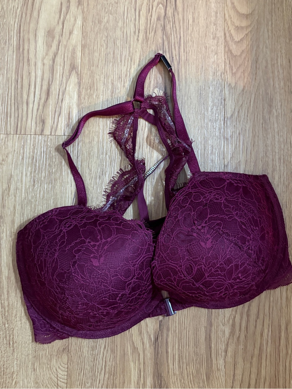 VICTORIA’S SECRET | VERY SEXY FRONT CLOSURE PUSH UP BRA